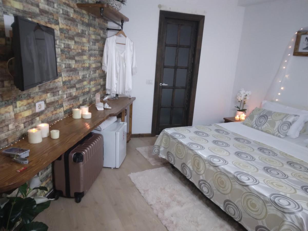 בראט Hotel Omer מראה חיצוני תמונה