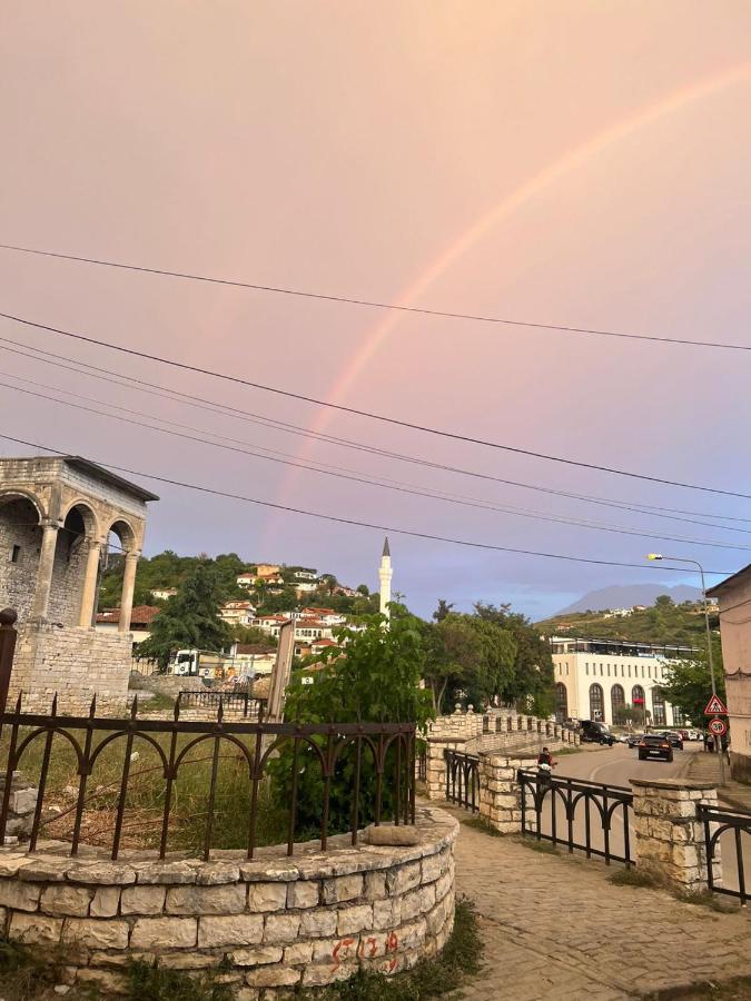 בראט Hotel Omer מראה חיצוני תמונה