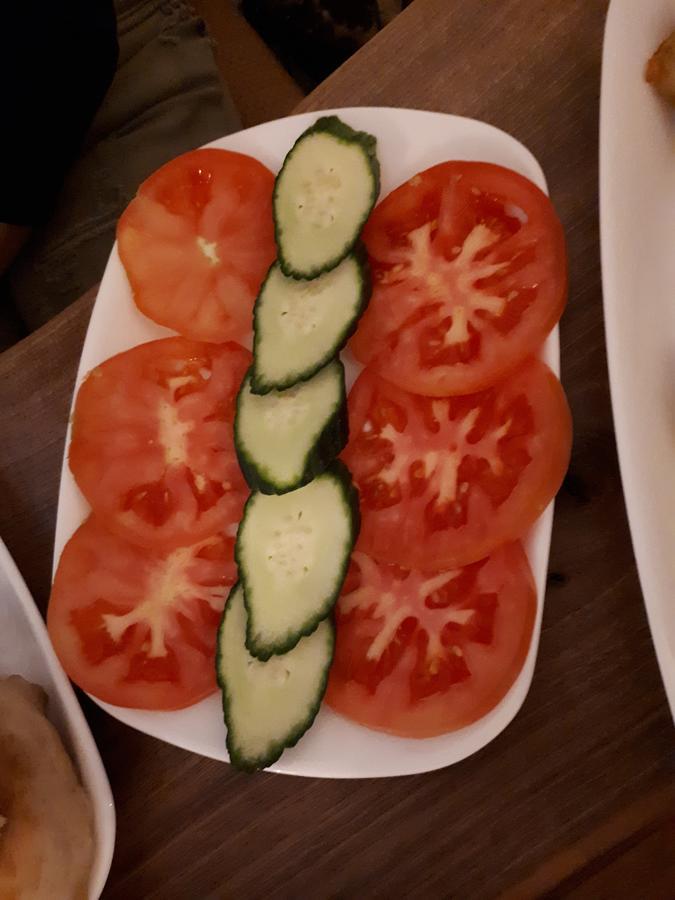 בראט Hotel Omer מראה חיצוני תמונה